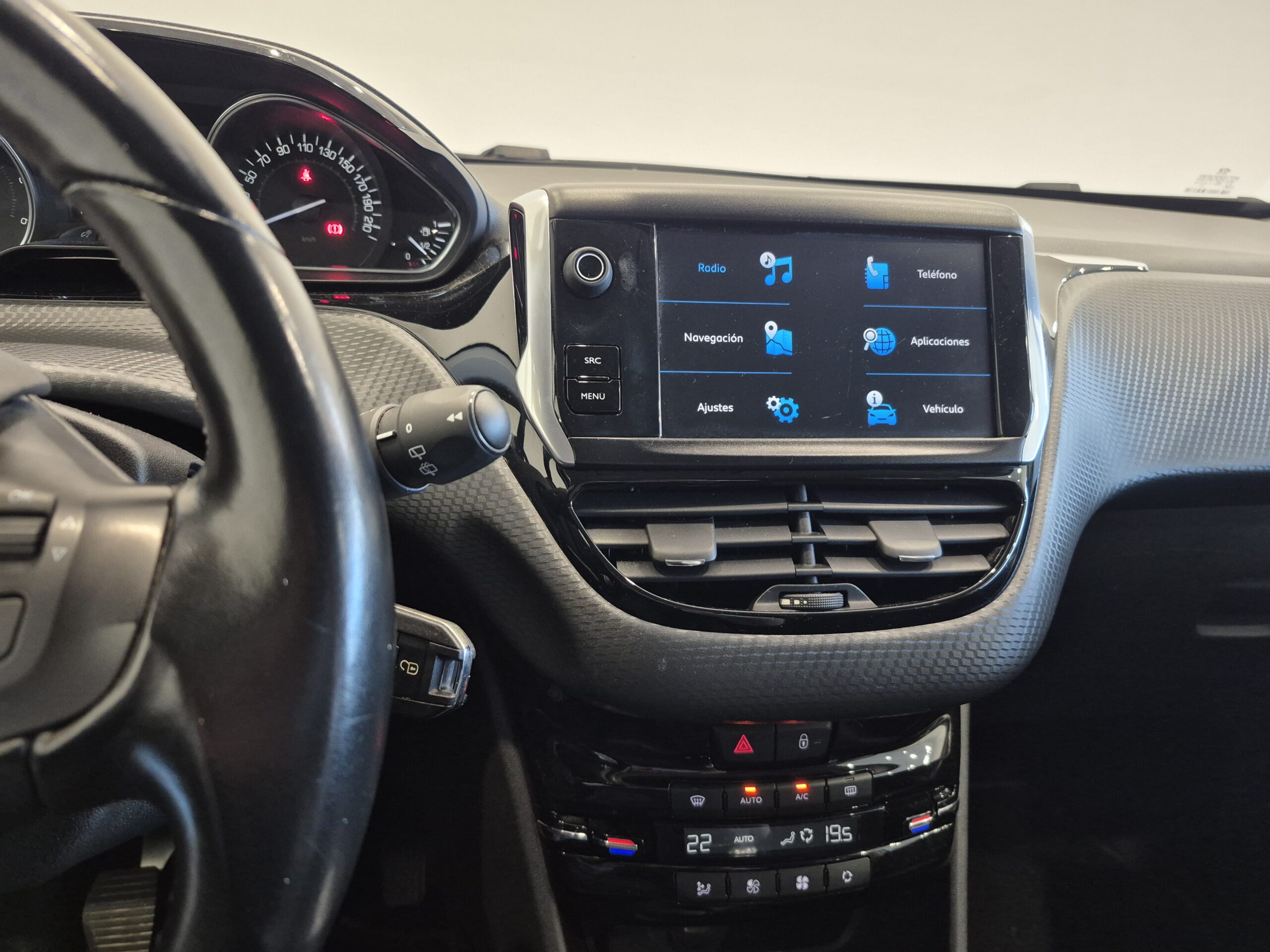 Peugeot 2008 - Imagen 18