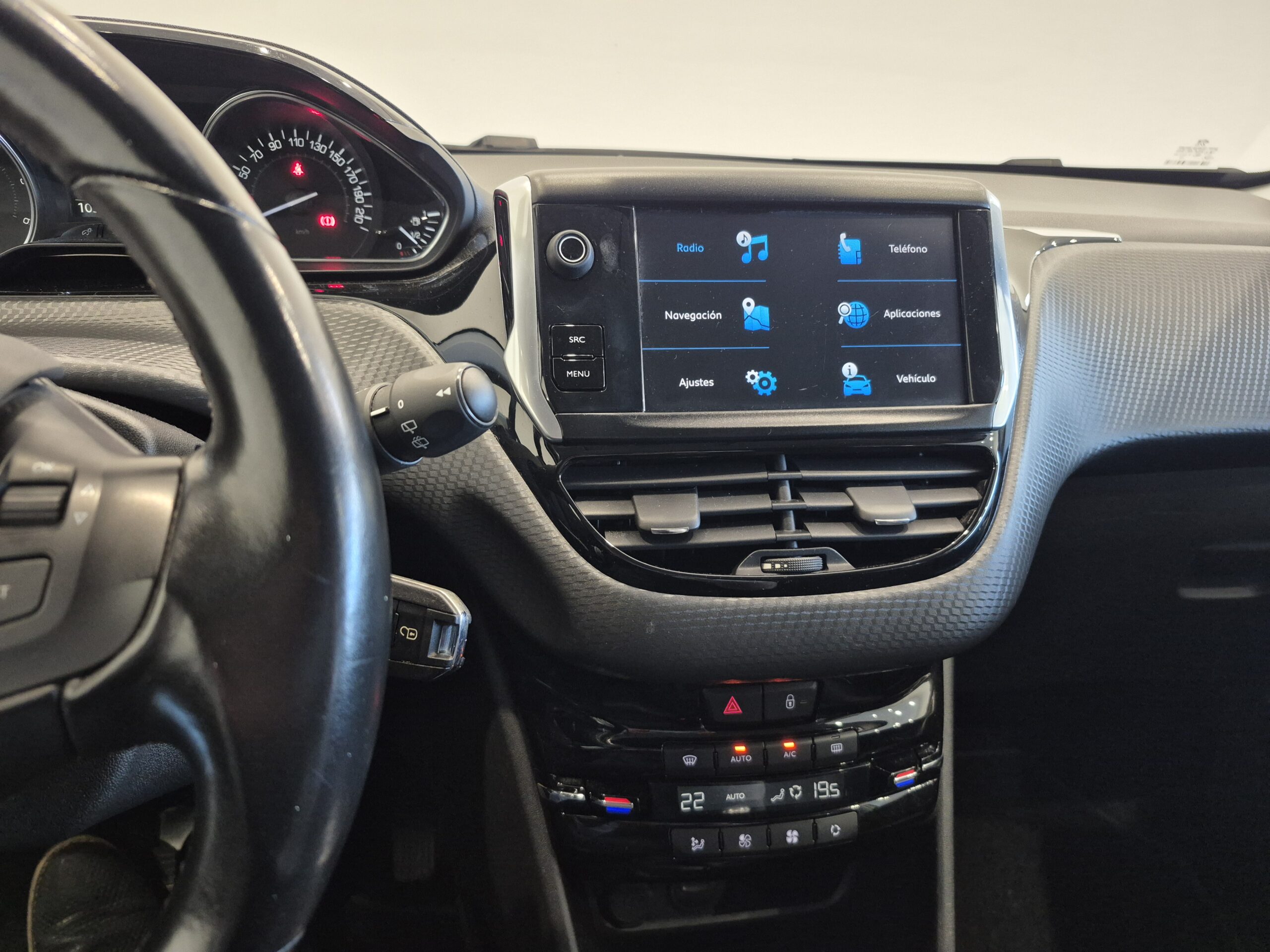 Peugeot 2008 - Imagen 19