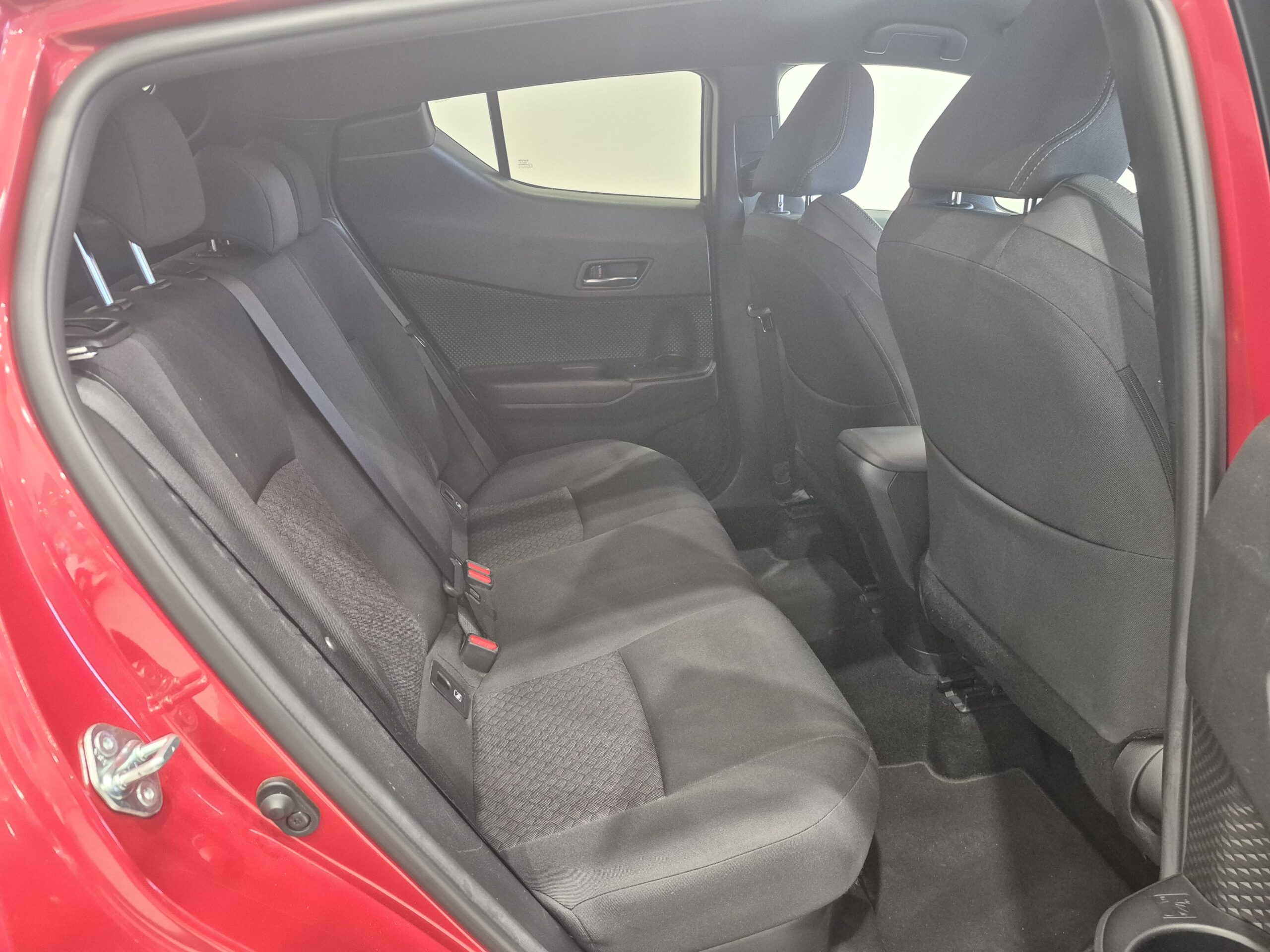 Toyota C-HR - Imagen 8