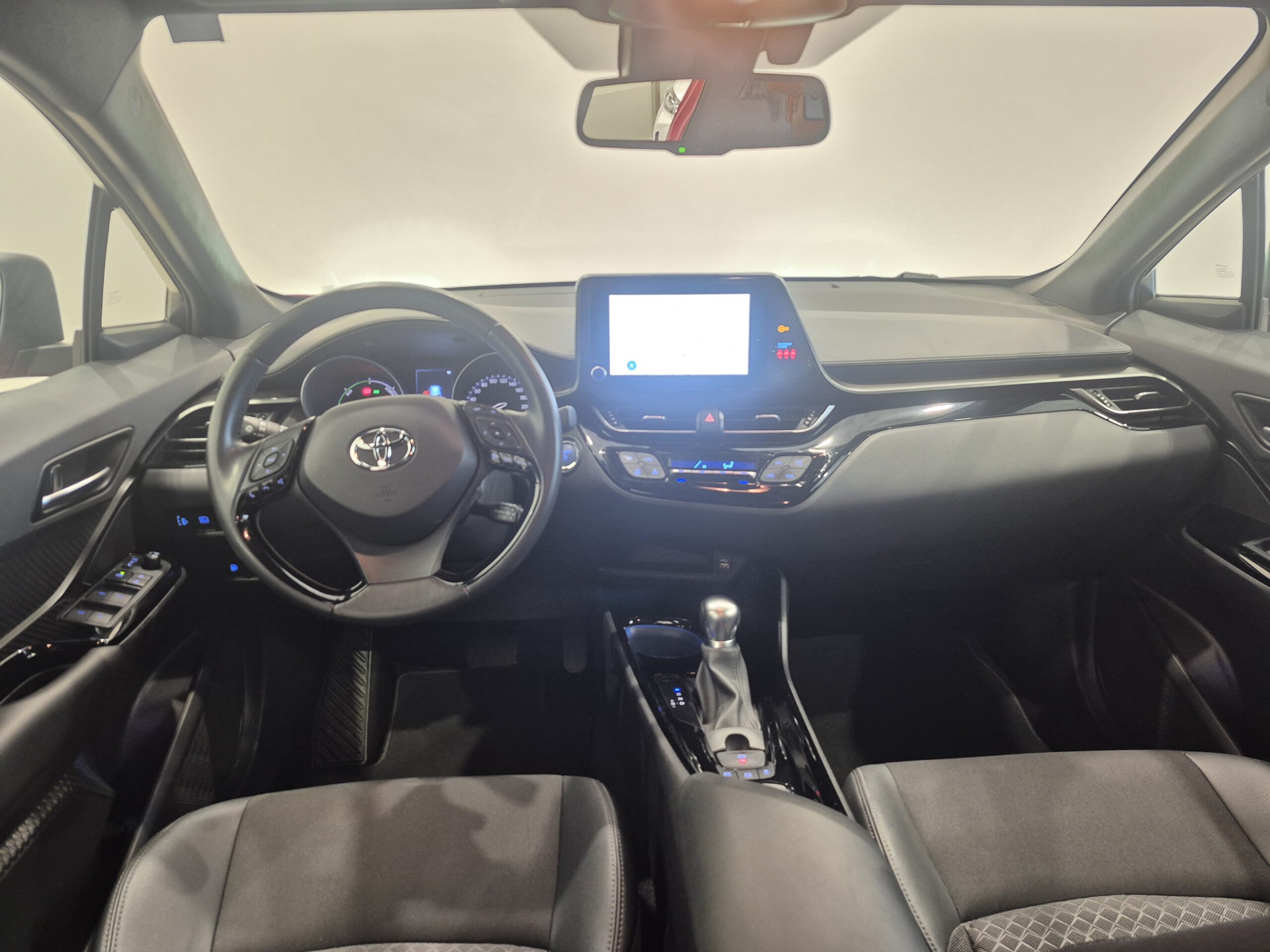 Toyota C-HR - Imagen 9