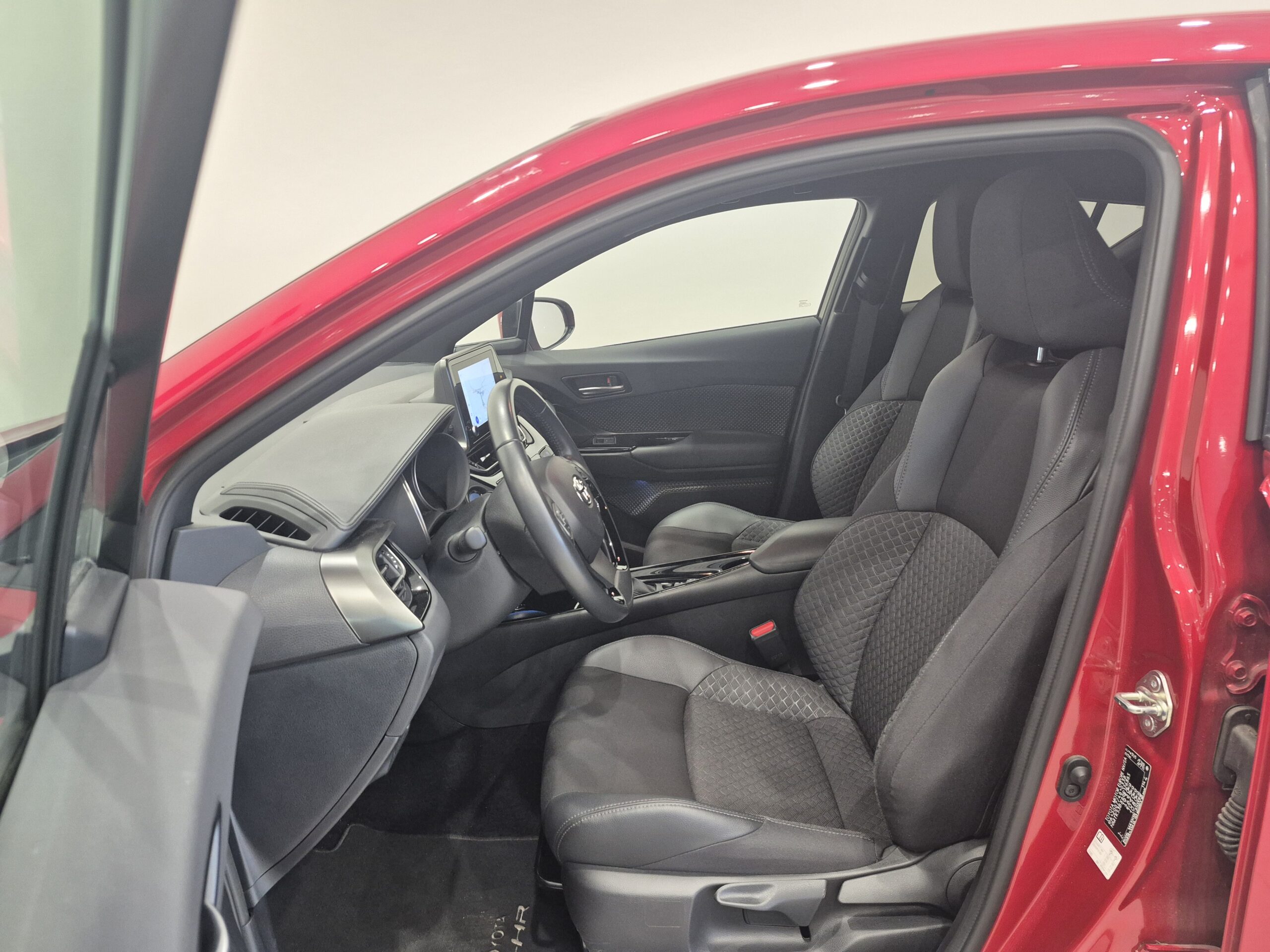 Toyota C-HR - Imagen 13