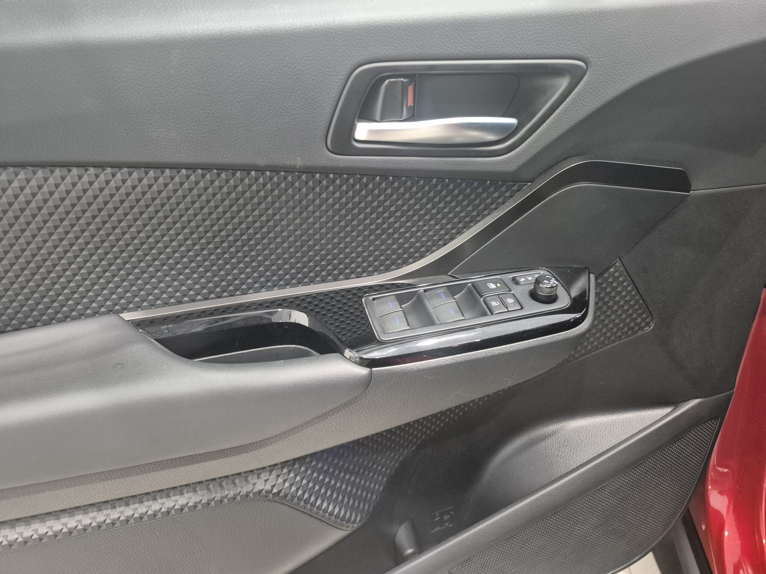 Toyota C-HR - Imagen 20