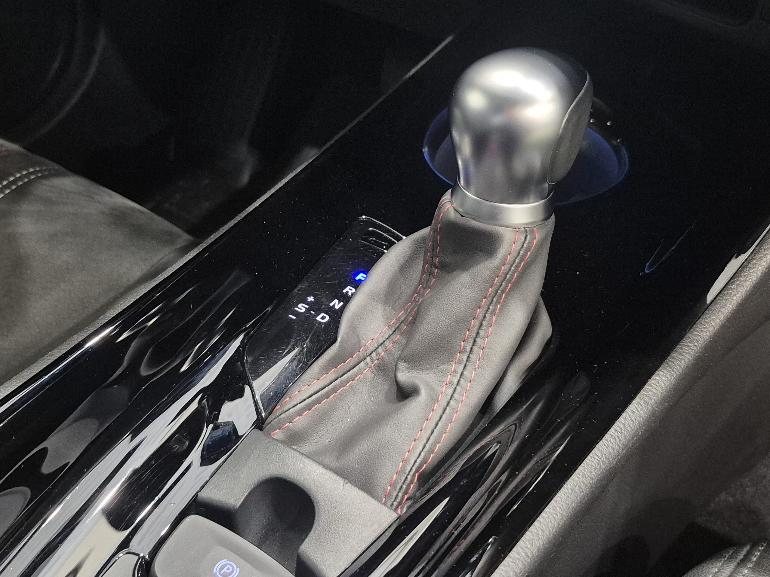 Toyota C-HR - Imagen 18