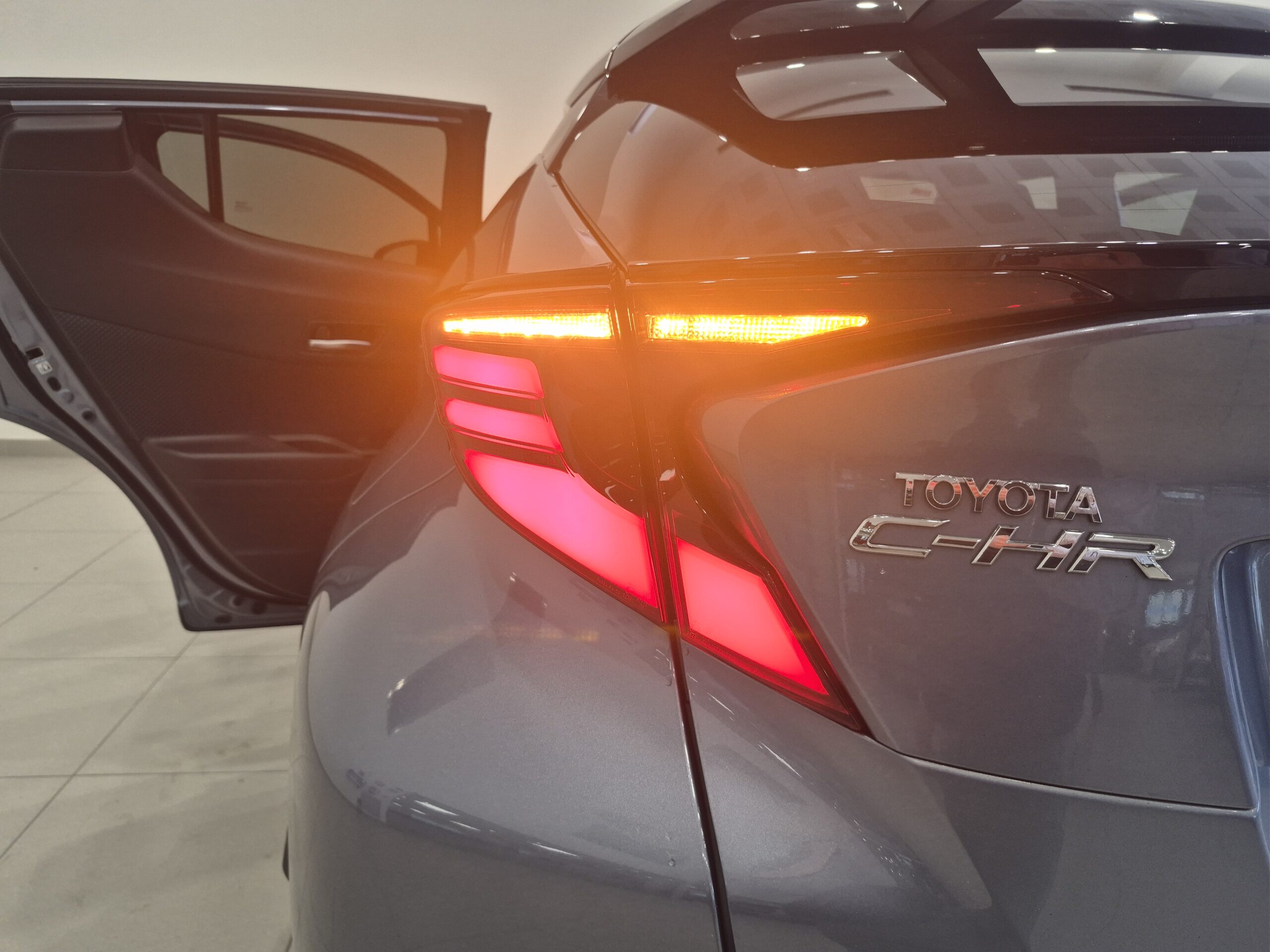 Toyota C-HR - Imagen 19