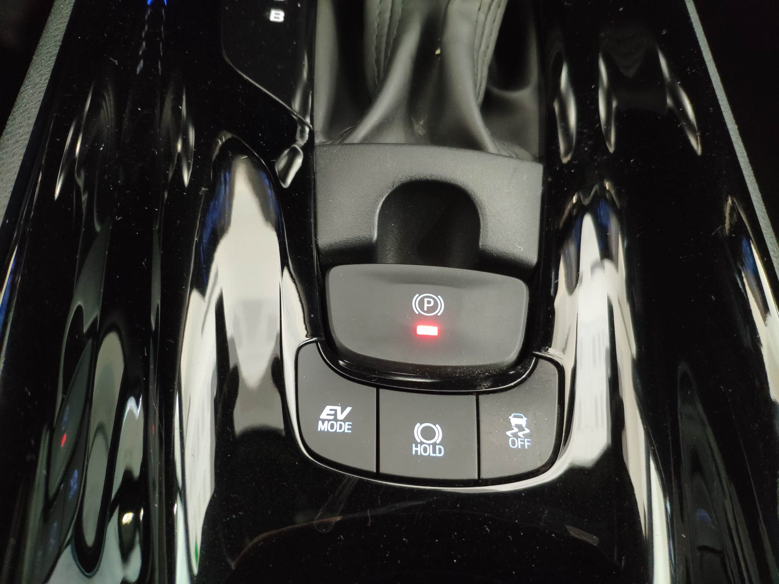 Toyota C-HR - Imagen 21